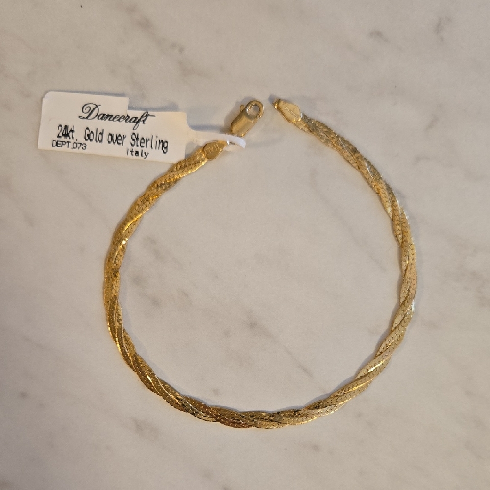 Craft Twisted Gold Bracelet